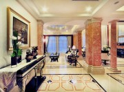 奢華輝煌新古典風(fēng)格280平米別墅客廳吊頂裝修效果圖 奢華輝煌新古典風(fēng)格280平米別墅客廳吊頂裝修效果圖